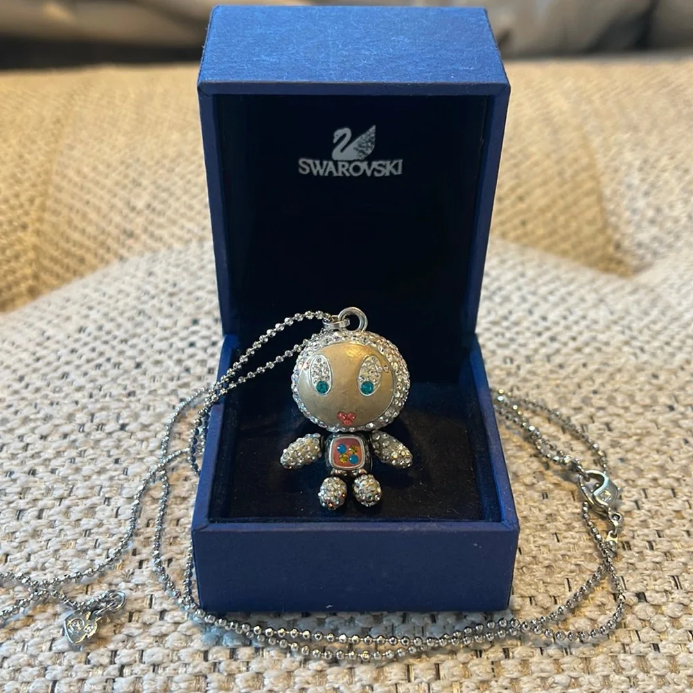 Swarovski Erikaロング ネックレス　ペンダント Swarovski | Jewelry | Swarovski Erika Necklace Discontinued And